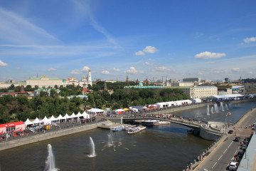 Аренда шатров для праздника в Москве