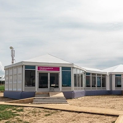 Классические павильоны POLYGONAL TENT как пространство для лектория