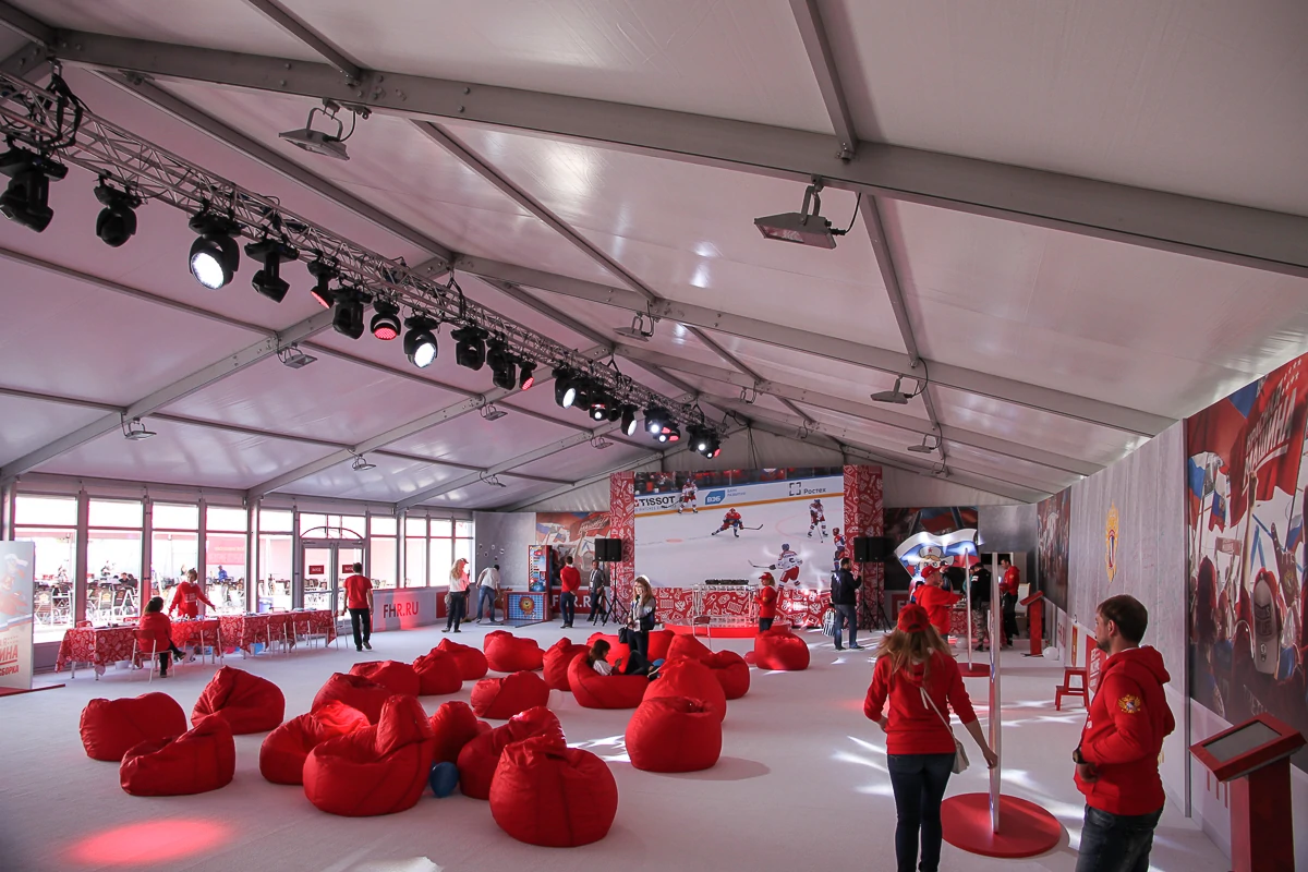 Классические конструкции BIG TENT вид внутри зона отдыха