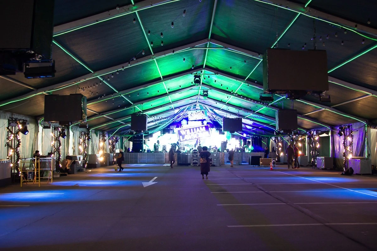 BIG TENT BIG TENT